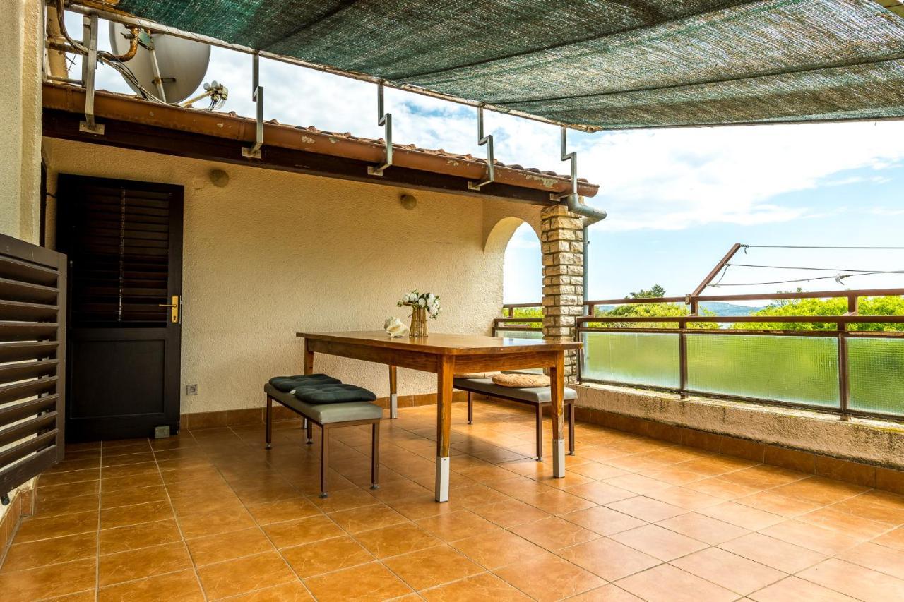 Apartmani Rosa Turanj Exteriér fotografie