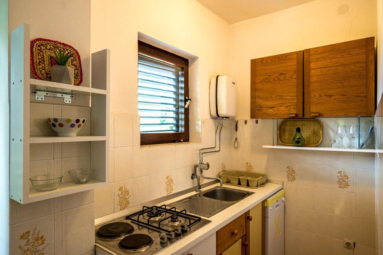 Apartmani Rosa Turanj Exteriér fotografie