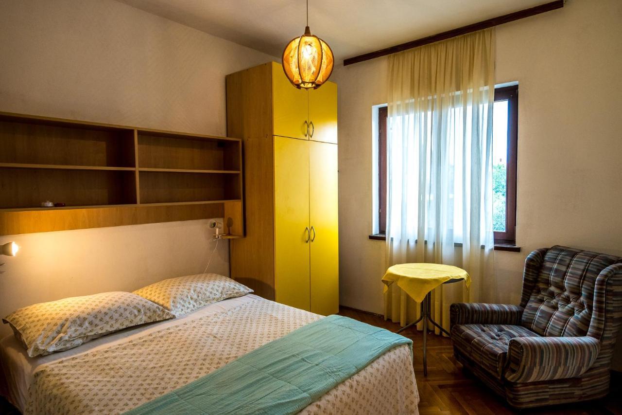 Apartmani Rosa Turanj Exteriér fotografie