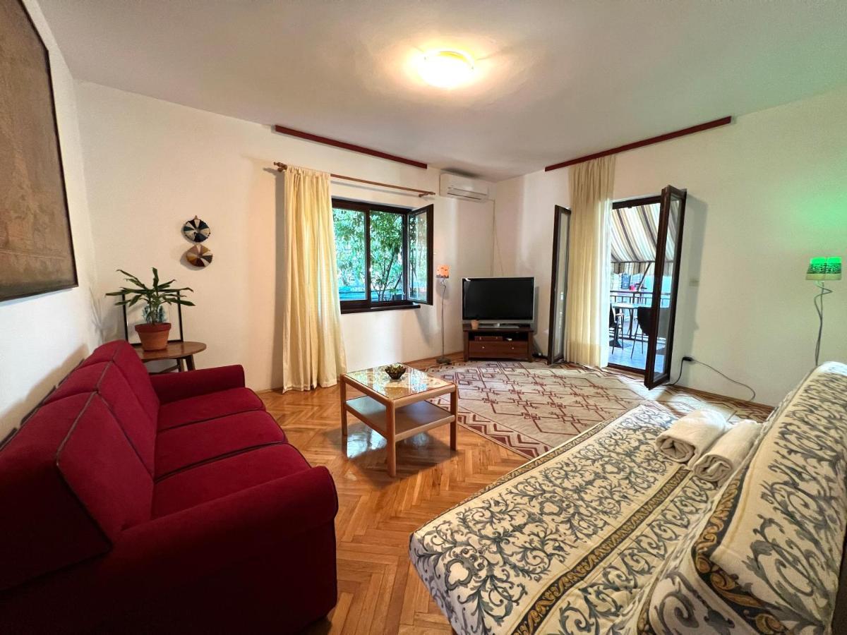 Apartmani Rosa Turanj Exteriér fotografie